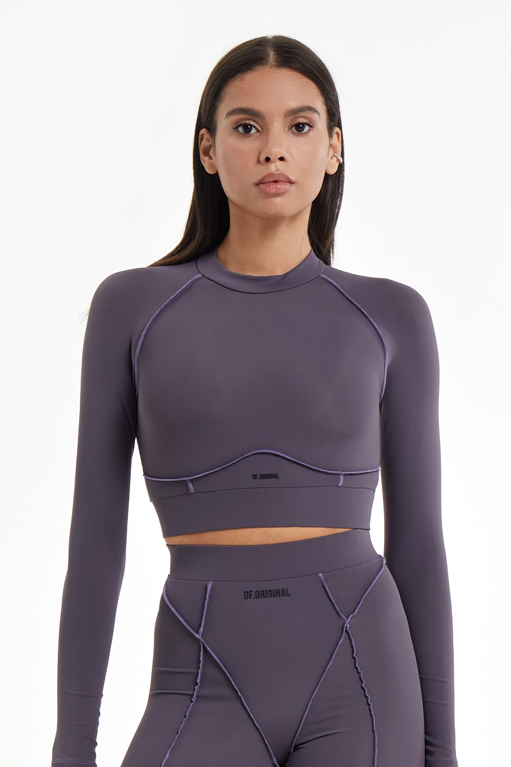 MAJESTIC PLUM SPORTS LEGGINGS + MAJESTIC PLUM LONGSLEEVE TOP